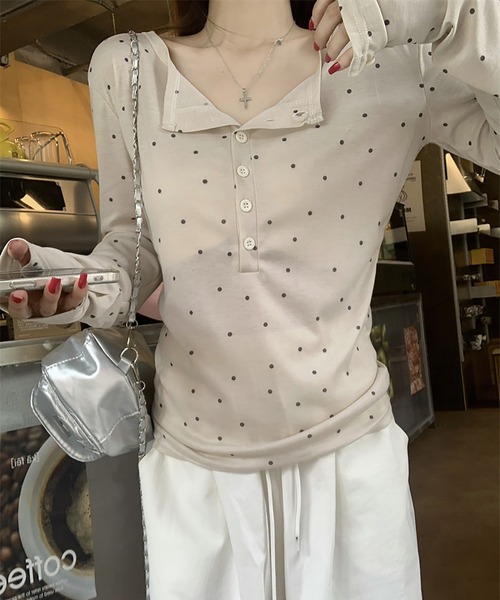 LAFFMO(ラフモ)の「ヘンリーネックドット柄シアーカットソー(Tシャツ/カットソー・レディース・グレー/ベージュ・F)」の14枚目の写真
