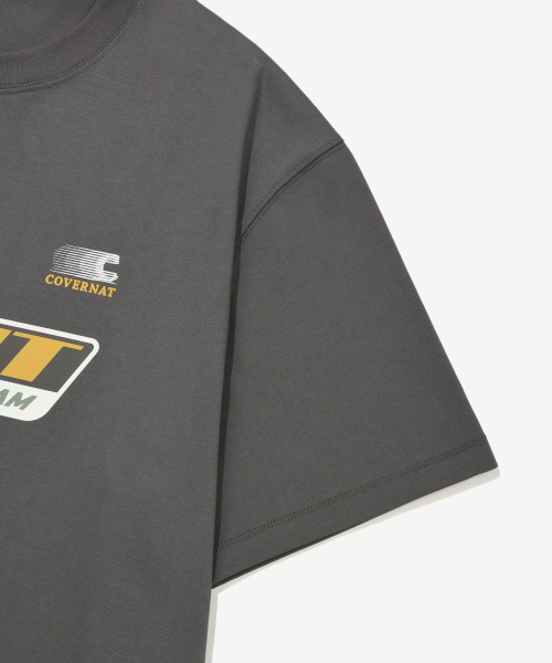 COVERNAT（カバーナット）の「クールコットンフットボールグラフィックTシャツチャコール（Tシャツ/カットソー・レディース・その他・SMALL/MEDIUM/LARGE/X-LARGE/XX-LARGE）」の4枚目の写真