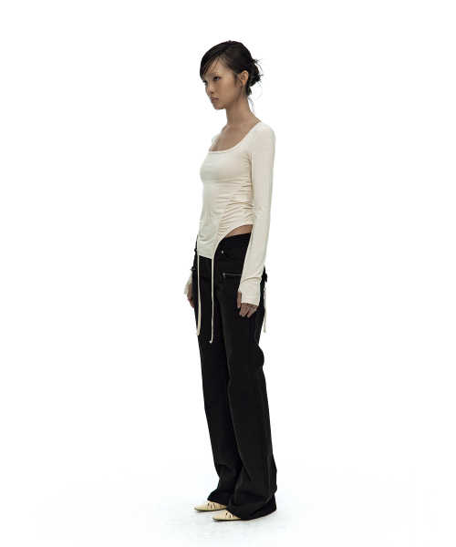 KASHIKO(カシコ)の「Slinky Shirring Bodysuit Beige(Tシャツ/カットソー・レディース・その他・FREE)」の2枚目の写真