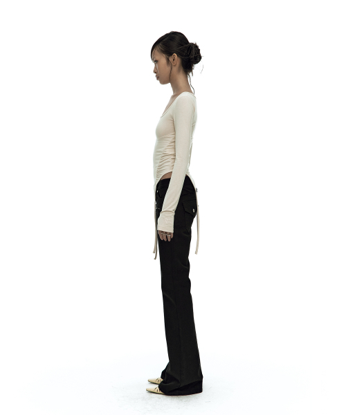KASHIKO(カシコ)の「Slinky Shirring Bodysuit Beige(Tシャツ/カットソー・レディース・その他・FREE)」の3枚目の写真