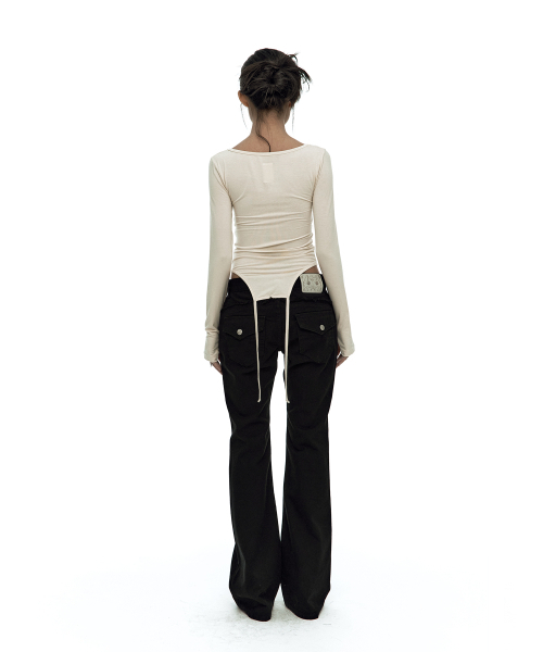 KASHIKO(カシコ)の「Slinky Shirring Bodysuit Beige(Tシャツ/カットソー・レディース・その他・FREE)」の4枚目の写真