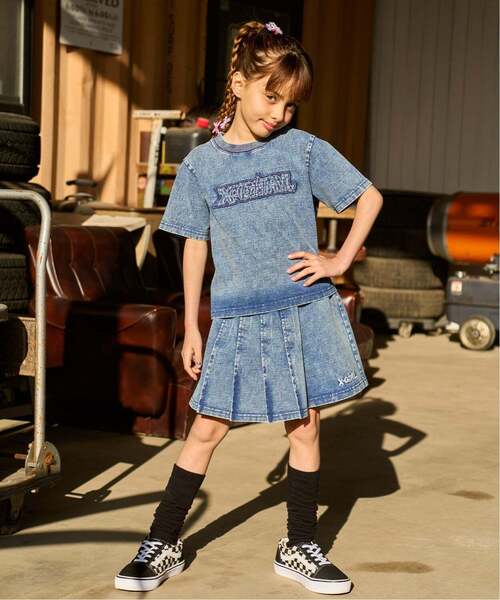 X-girl Stages(エックスガールステージス)の「ピグメント加工Tシャツ+プリーツスカートセット(セットアップ・キッズ・ラベンダー/ライトブルー・90cm/140cm/130cm/120cm/110cm/100cm)」の1枚目の写真