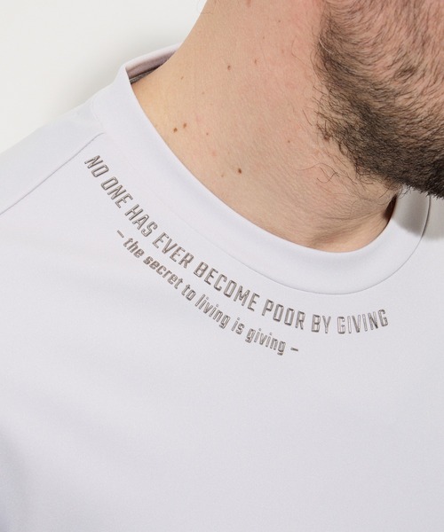 HIDEAWAYS NICOLE（ハイダウェイニコル）の「メタルジェルプリントポケット付き半袖Tシャツ（Tシャツ/カットソー・メンズ・ネイビー/オフホワイト/シルバーグレー/ブラック・X-LARGE/LARGE/MEDIUM）」の6枚目の写真