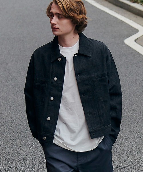 MAISON CLUB(メゾンクラブ)の「【MAISON CLUB】Boxy fit Denim Jacket / ボクシーフィットデニムジャケット ショート丈 クロップド丈(デニムジャケット・メンズ・ネイビー/ブラック/グレー/ブルー・L/M)」の1枚目の写真