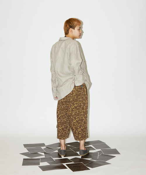 NULL（ヌル）の「NULL TOKYO / ヌル トウキョウ 別注 バギー スリークォーターショーツ（その他パンツ・メンズ・ブラック/ブラウン/ブラック系その他・MEDIUM/LARGE）」の16枚目の写真