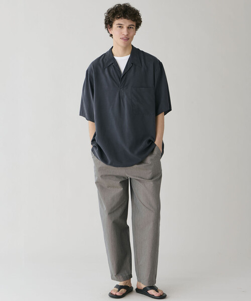 Kaptain Sunshine（キャプテン サンシャイン）の「KAPTAIN SUNSHINE | シルク 半袖スキッパーシャツ MEN（シャツ/ブラウス・メンズ・ブラウン/ブラック系その他・3/4）」の6枚目の写真