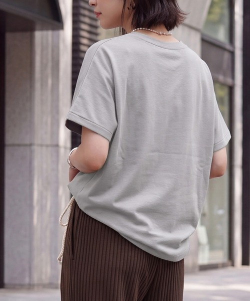 SELECT LEVERY(セレクトリベリー)の「接触冷感ドルマンドライタッチプルオーバー(Tシャツ/カットソー・レディース・ベージュ/チャコール/ブラック/オフホワイト・MEDIUM/LARGE)」の21枚目の写真