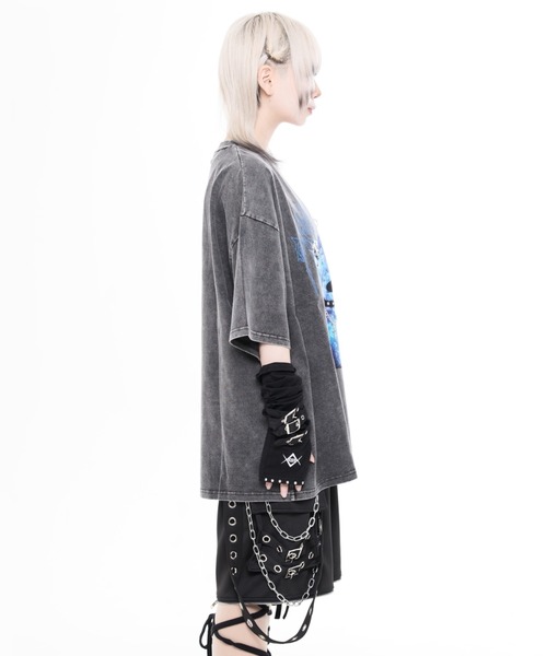 TRAVAS TOKYO(トラバス トウキョウ)の「『TRAVAS TOKYO/トラバス トーキョー』ピアス付きくまプリントTシャツ(Tシャツ/カットソー・レディース・チャコールグレー/ブラック/ブラック×レッド・FREE)」の17枚目の写真