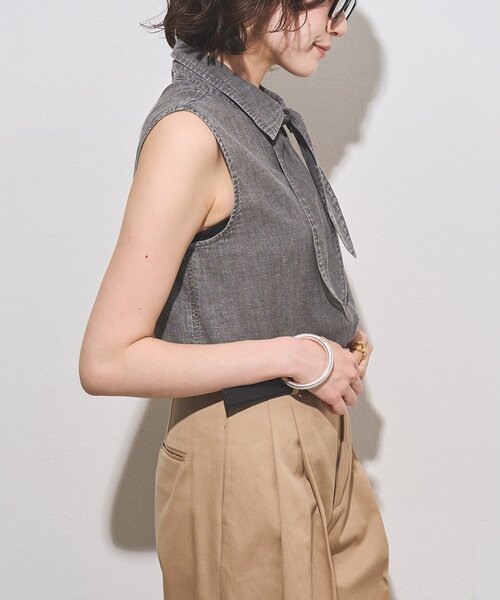 Whim Gazette(ウィムガゼット)の「デニムシフォンノースリーブブラウス(シャツ/ブラウス・レディース・ブルー系その他/ライトグレー・FREE)」の20枚目の写真