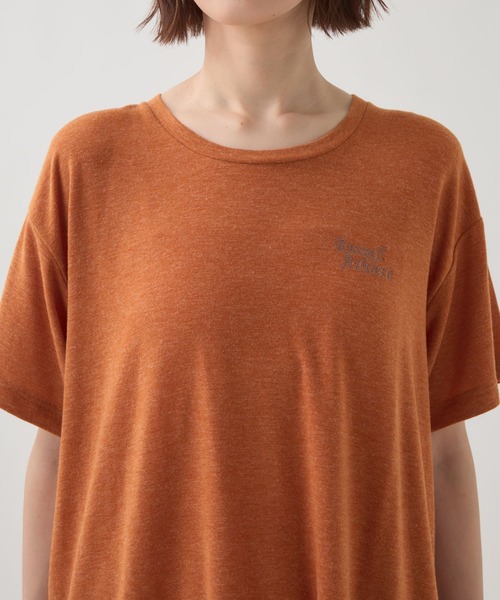Russell Athletic(ラッセルアスレティック)の「【RUSSELL ATHLETIC】<別注>スラブロゴT(Tシャツ/カットソー・レディース・ブラック/オレンジ/ベージュ・フリー)」の5枚目の写真