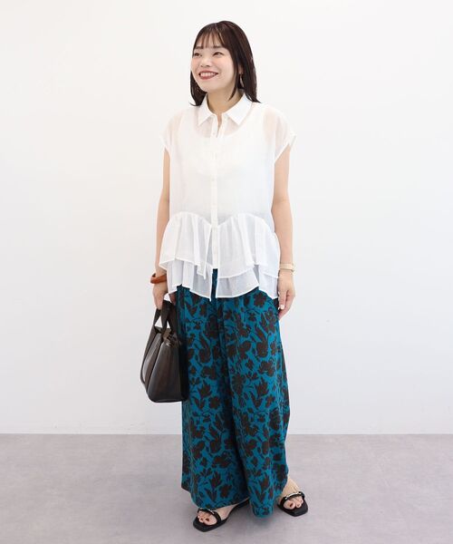 Green　Parks（グリーンパークス）の「花柄ワイドパンツ（その他パンツ・レディース・ブラウン/ブルー/ホワイト・FREE）」の14枚目の写真