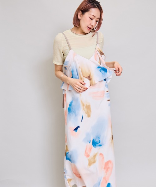 LHELBIE(レルビエ)の「ティアードフレアキャミワンピース(ワンピース・レディース・アイボリー/ブラック・M)」の21枚目の写真
