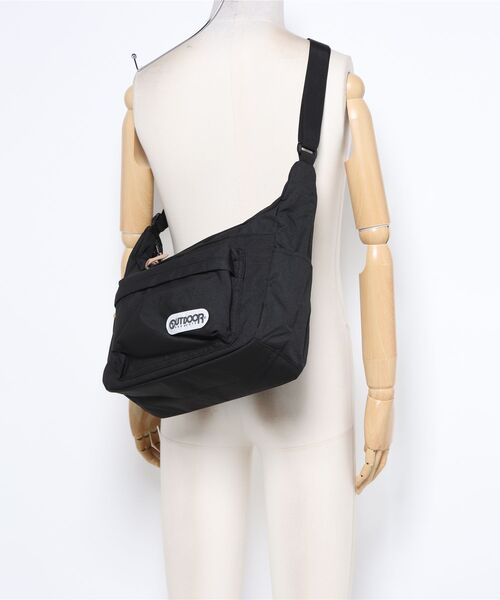 Scrap Book（スクラップブック）の「◆WEB + 京都店 限定展開◆【OUTDOOR PRODUCTS】BOAT SHOULDER（ショルダーバッグ・レディース・ベージュ/ブラック/グリーン/ブルー/オレンジ・FREE）」の9枚目の写真