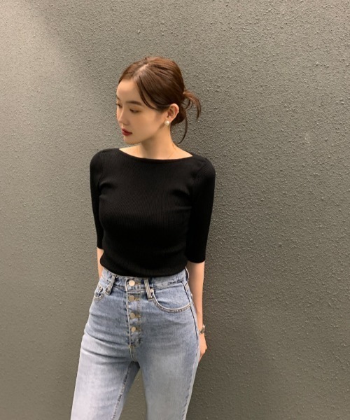 Aelina(エリナ)の「タイト薄手セータートップス(Tシャツ/カットソー・レディース・ブラック系その他/ブラック/ホワイト・FREE)」の21枚目の写真