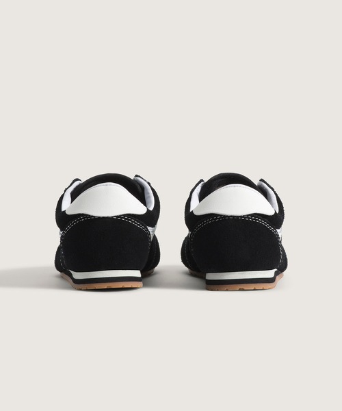 VANS(バンズ)の「キッズ スーパーロープロ / Super Lowpro Black VN000Z34BLA1(スニーカー・キッズ・ブラック・13/12/11/3/2/1)」の4枚目の写真