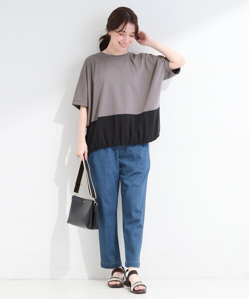 SHOO・LA・RUE(シューラルー)の「【洗濯機可/体型カバー】インせず着られる 裾配色 ゆったりバルーントップス(Tシャツ/カットソー・レディース・ネイビー系6/ブラック/グレー/ベージュ・00)」の7枚目の写真
