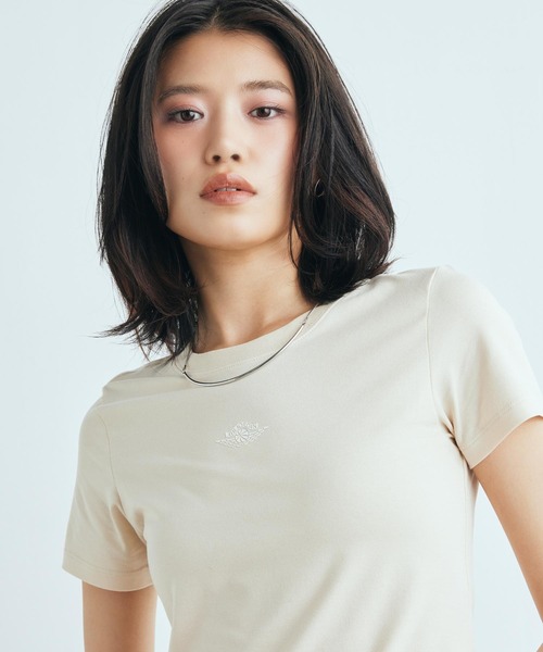 JORDAN BRAND（ジョーダンブランド）の「ジョーダン フライト ウィメンズ Tシャツ / Jordan Flight Women's T-Shirt IV5348-272 Pearl White（Tシャツ/カットソー・レディース・アイボリー系・M/L/XS/XL/S）」の3枚目の写真