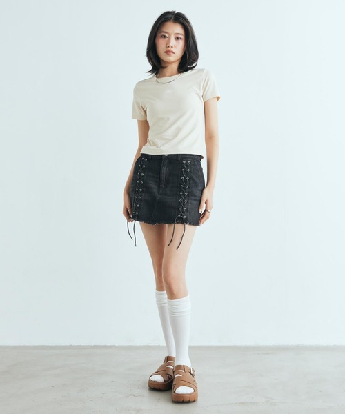 JORDAN BRAND（ジョーダンブランド）の「ジョーダン フライト ウィメンズ Tシャツ / Jordan Flight Women's T-Shirt IV5348-272 Pearl White（Tシャツ/カットソー・レディース・アイボリー系・M/L/XS/XL/S）」の4枚目の写真