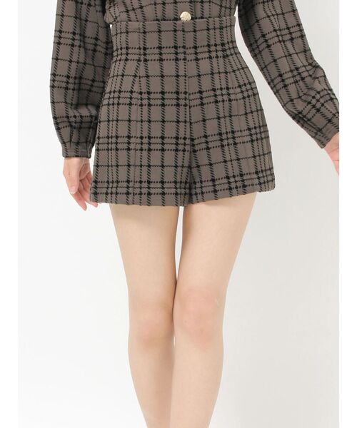 RESEXXY（リゼクシー）の「チェックハイウエストショートパンツ（その他パンツ・レディース・チャコールグレー/ブラック/レッド・FREE）」の19枚目の写真