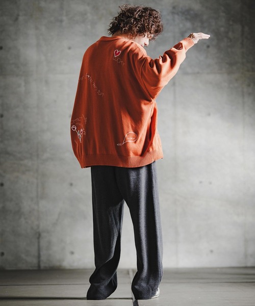 GLIMCLAP(グリムクラップ)の「mcg3852-Retro Embroidered Knit Cardigan ニットカーディガン(211-013-gla-cg)(カーディガン/ボレロ・メンズ・キナリ/テラコッタ/ブラック/サックスブルー系・L/M/S)」の9枚目の写真