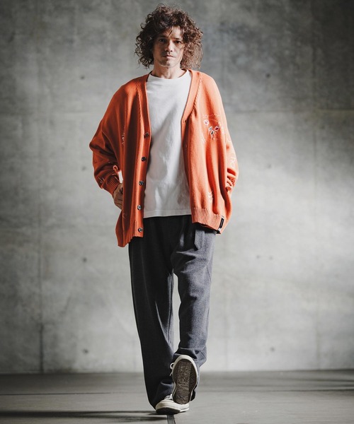 GLIMCLAP(グリムクラップ)の「mcg3852-Retro Embroidered Knit Cardigan ニットカーディガン(211-013-gla-cg)(カーディガン/ボレロ・メンズ・キナリ/テラコッタ/ブラック/サックスブルー系・L/M/S)」の10枚目の写真
