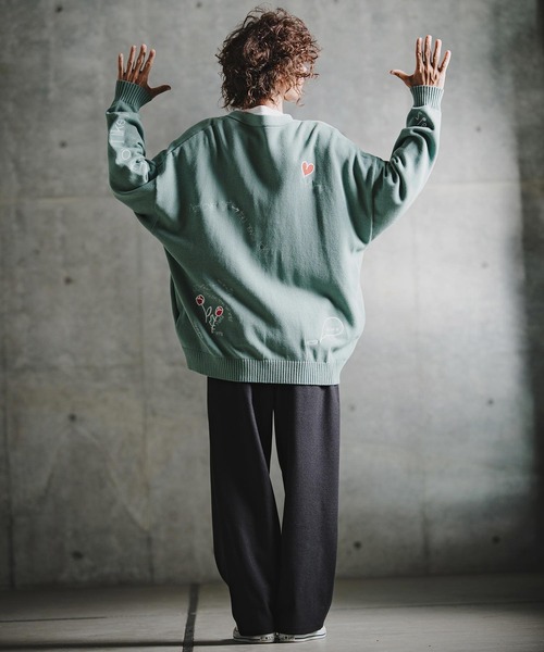 GLIMCLAP(グリムクラップ)の「mcg3852-Retro Embroidered Knit Cardigan ニットカーディガン(211-013-gla-cg)(カーディガン/ボレロ・メンズ・キナリ/テラコッタ/ブラック/サックスブルー系・L/M/S)」の15枚目の写真