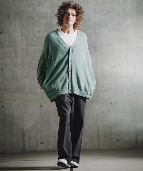 GLIMCLAP(グリムクラップ)の「mcg3852-Retro Embroidered Knit Cardigan ニットカーディガン(211-013-gla-cg)(カーディガン/ボレロ・メンズ・キナリ/テラコッタ/ブラック/サックスブルー系・L/M/S)」の16枚目の写真