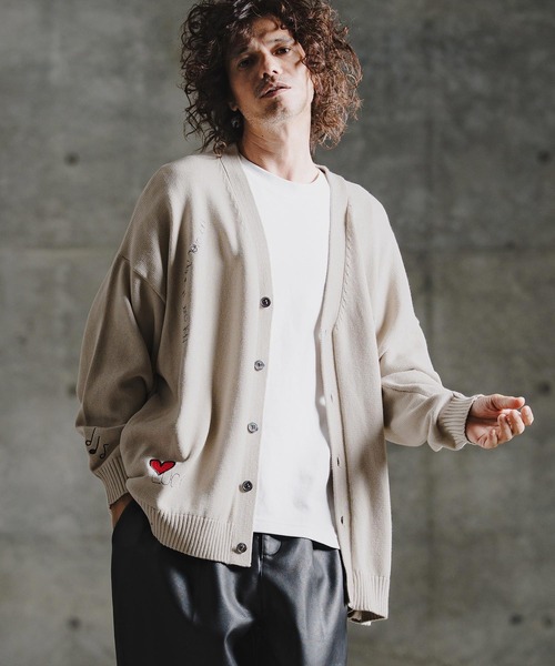 GLIMCLAP(グリムクラップ)の「mcg3852-Retro Embroidered Knit Cardigan ニットカーディガン(211-013-gla-cg)(カーディガン/ボレロ・メンズ・キナリ/テラコッタ/ブラック/サックスブルー系・L/M/S)」の17枚目の写真