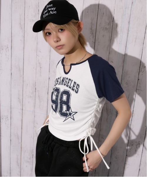 GORGE(ゴージ)の「《ラグラン・スポーティ》ナンバープリントギャザーTシャツ/カジュアル×ストリート/春夏/全3色(Tシャツ/カットソー・レディース・ブラック/レッド/ネイビー・F)」の6枚目の写真