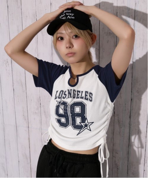 GORGE(ゴージ)の「《ラグラン・スポーティ》ナンバープリントギャザーTシャツ/カジュアル×ストリート/春夏/全3色(Tシャツ/カットソー・レディース・ブラック/レッド/ネイビー・F)」の7枚目の写真