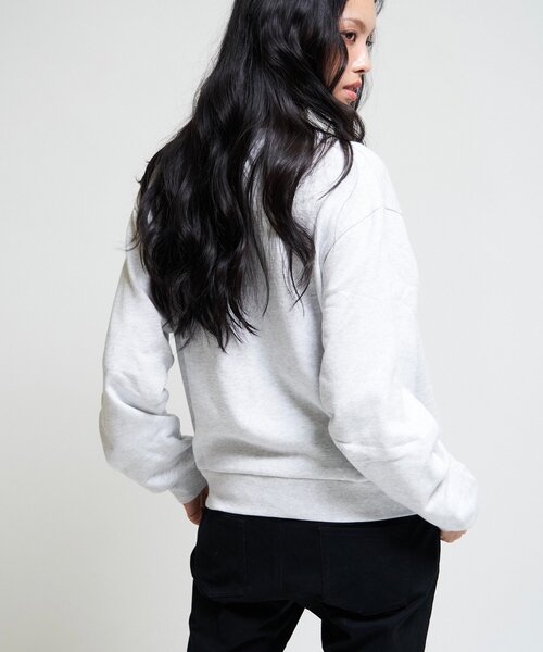 Sourcream（サワークリーム）の「【26AW LOOK掲載品番】【Sourcream】$ロゴファースウェット（スウェット・レディース・ライトグレー/ブラック/ネイビー・MEDIUM/SMALL）」の16枚目の写真