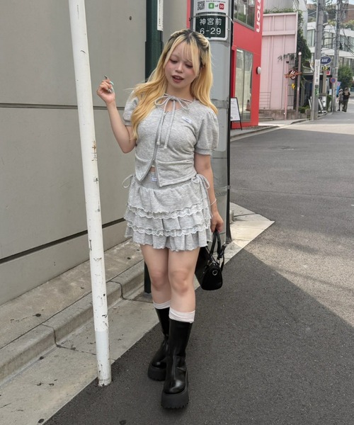 continuer de NICE CLAUP(コンティニューデナイスクラップ)の「デザインショートPKSETUP(アンサンブル・レディース・トップグレー/ピンク/ブラック・FREE)」の12枚目の写真