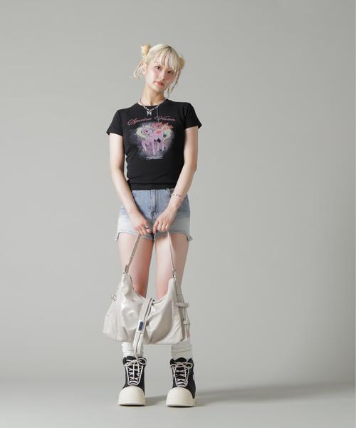ROYAL FLASH(ロイヤルフラッシュ)の「MAVYTH/メヴィス/GIGER BAG(トートバッグ・レディース・ホワイト/シルバー/ブラック・F)」の5枚目の写真