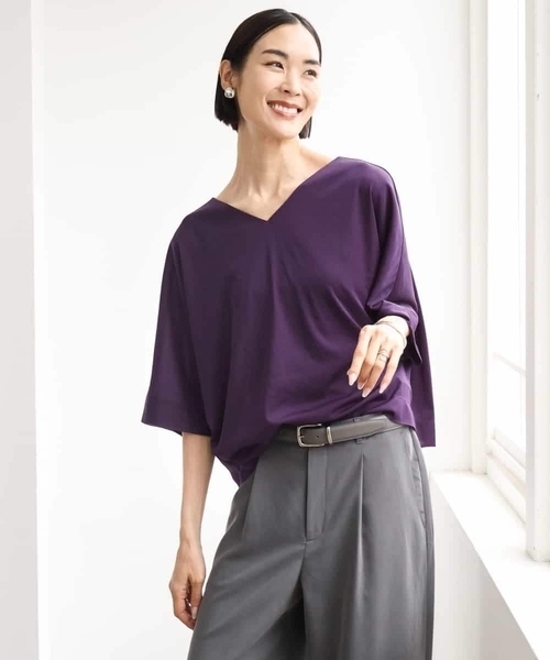 MICHEL KLEIN(ミッシェル・クラン)の「ドルマンVネックトップス(Tシャツ/カットソー・レディース・ブラウン/ミント/ベージュ/パープル・38)」の15枚目の写真