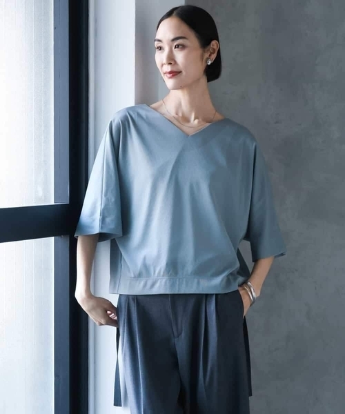 MICHEL KLEIN(ミッシェル・クラン)の「ドルマンVネックトップス(Tシャツ/カットソー・レディース・ブラウン/ミント/ベージュ/パープル・38)」の19枚目の写真