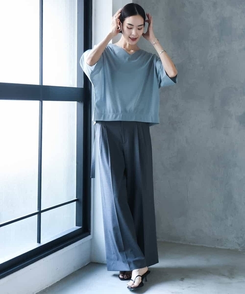 MICHEL KLEIN(ミッシェル・クラン)の「ドルマンVネックトップス(Tシャツ/カットソー・レディース・ブラウン/ミント/ベージュ/パープル・38)」の22枚目の写真