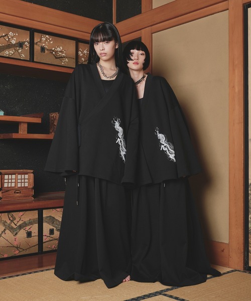狐独（コドク）の「スーパーワイドスウェットハカマパンツ/セットアップ対応（スウェットパンツ・メンズ・アイボリー/ブラック・LARGE/MEDIUM/SMALL）」の3枚目の写真