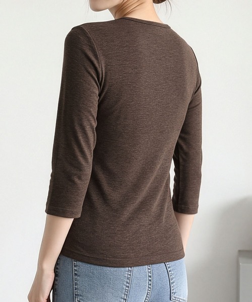 LOWO(ロワ)の「【M~Lサイズ展開】クルーネック七分袖カットソー(Tシャツ/カットソー・レディース・ブラウン/ベージュ/ホワイト/グレー/ブラック・M/L)」の20枚目の写真