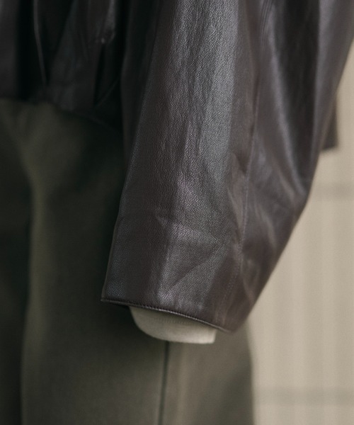 LAULEN(ローレン)の「hem tuck zip blouson /裾タックジップブルゾン(ブルゾン・レディース・ブラウン・FREE)」の6枚目の写真