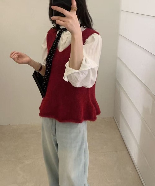 MAISON DE THERESE（メゾン ド テレーズ）の「ミニフレア ノースリーブ レイヤード用ニットトップス ニットベスト（ベスト・レディース・グレー/アイボリー/チャコールグレー/レッド・FREE）」の14枚目の写真