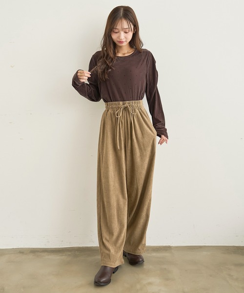 mil(ミル)の「コーデュロイ リラックスパンツ 【588232】(その他パンツ・レディース・ダークベージュ/アイボリー/ブラウン・M-Regular/M-Short/S-Regular/S-Short)」の9枚目の写真