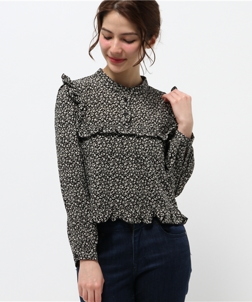 mystic（ミスティック）の「【mystic】小花フリル切替ブラウス（シャツ/ブラウス・レディース・オフホワイト/ネイビー/ブラック・ﾌﾘ-）」の2枚目の写真