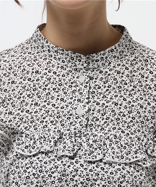 mystic（ミスティック）の「【mystic】小花フリル切替ブラウス（シャツ/ブラウス・レディース・オフホワイト/ネイビー/ブラック・ﾌﾘ-）」の7枚目の写真