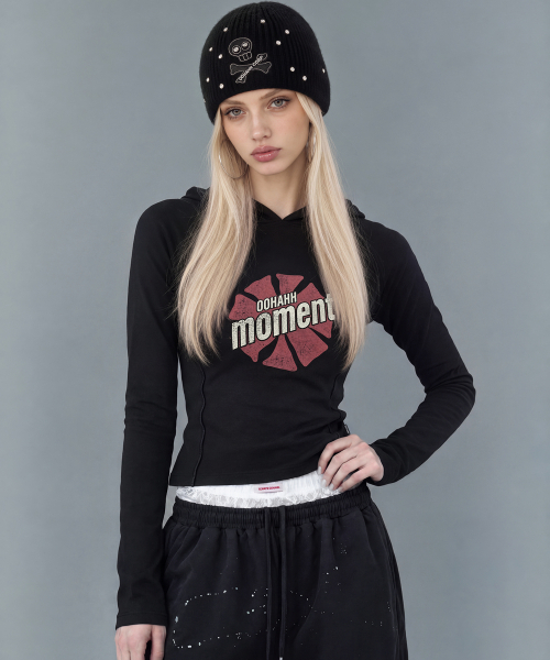 OOH-AHH(ウーアー)の「ハイネックフードTシャツ(ブラック)(パーカー・レディース・その他・FREE)」の3枚目の写真