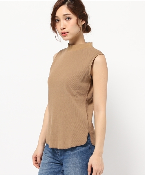 Ray BEAMS(レイビームス)の「◇【ラブリ着用】Ray BEAMS / サーマル ハイネックノースリーブ(Tシャツ/カットソー・レディース・オリーブ/オフホワイト/ベージュ/ネイビー・ONE SIZE)」の3枚目の写真