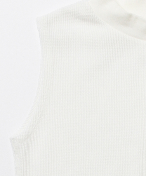 Ray BEAMS(レイビームス)の「◇【ラブリ着用】Ray BEAMS / サーマル ハイネックノースリーブ(Tシャツ/カットソー・レディース・オリーブ/オフホワイト/ベージュ/ネイビー・ONE SIZE)」の16枚目の写真