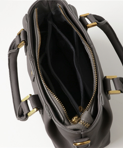 PLAIN CLOTHING（プレーンクロージング）の「ギャザーハンドバッグ/ショルダーバッグ【PLAIN CLOTHING】（ハンドバッグ・レディース・レッド/ベージュ/グレー/ブラック・FREE）」の6枚目の写真