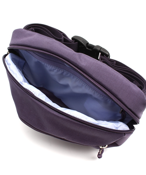 ARC'TERYX（アークテリクス）の「ARC'TERYX / MAKA 2（ショルダーバッグ・メンズ・ブラック/レッド系その他/ブルー系その他/ミント/ロイヤルブルー/ライトグレー/ブラウン系その他/パープル/その他1/その他2/オレンジ/ラベンダー・2.25ﾘｯﾀｰ）」の16枚目の写真