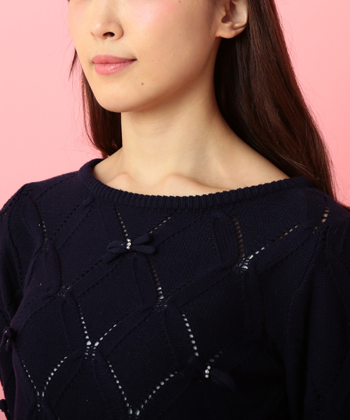 LODISPOTTO(ロディスポット)の「クロスリボンミドルゲージニット(ニット/セーター・レディース・ホワイト/ピンク/ネイビー・MEDIUM)」の7枚目の写真