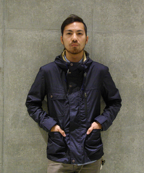 NANO universe（ナノユニバース）の「Light マンパー（マウンテンパーカー・メンズ・ブラック/ベージュ/ネイビー/その他1・SMALL/MEDIUM/LARGE）」の3枚目の写真